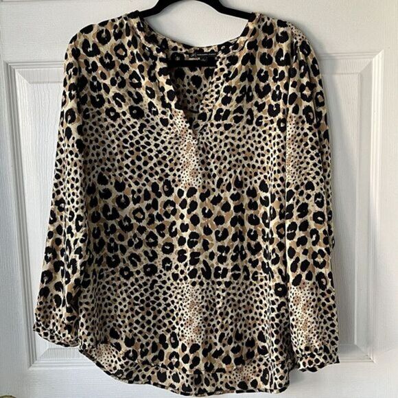 Adriana Papell Leopard Print Popover Blouse Long Sleeves Womens L Casual Chic‎ - Picture 1 of 8